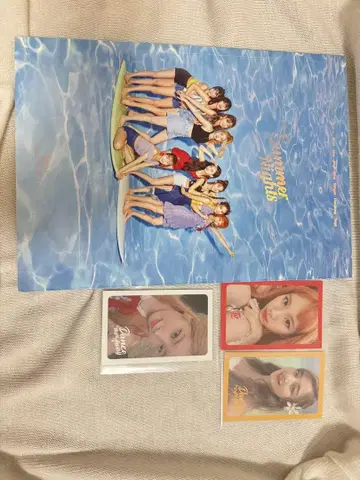 TWICE Dance The Night Away 앨범