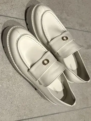 SNIDEL 비트 로퍼 L 아이보리