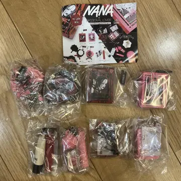 NANA x PASSIONAL LOVER 가챠 컴플리트 세트
