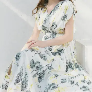 XS full of love long dress Herlipto