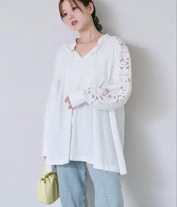 Kastane 소매 레이스 튜닉