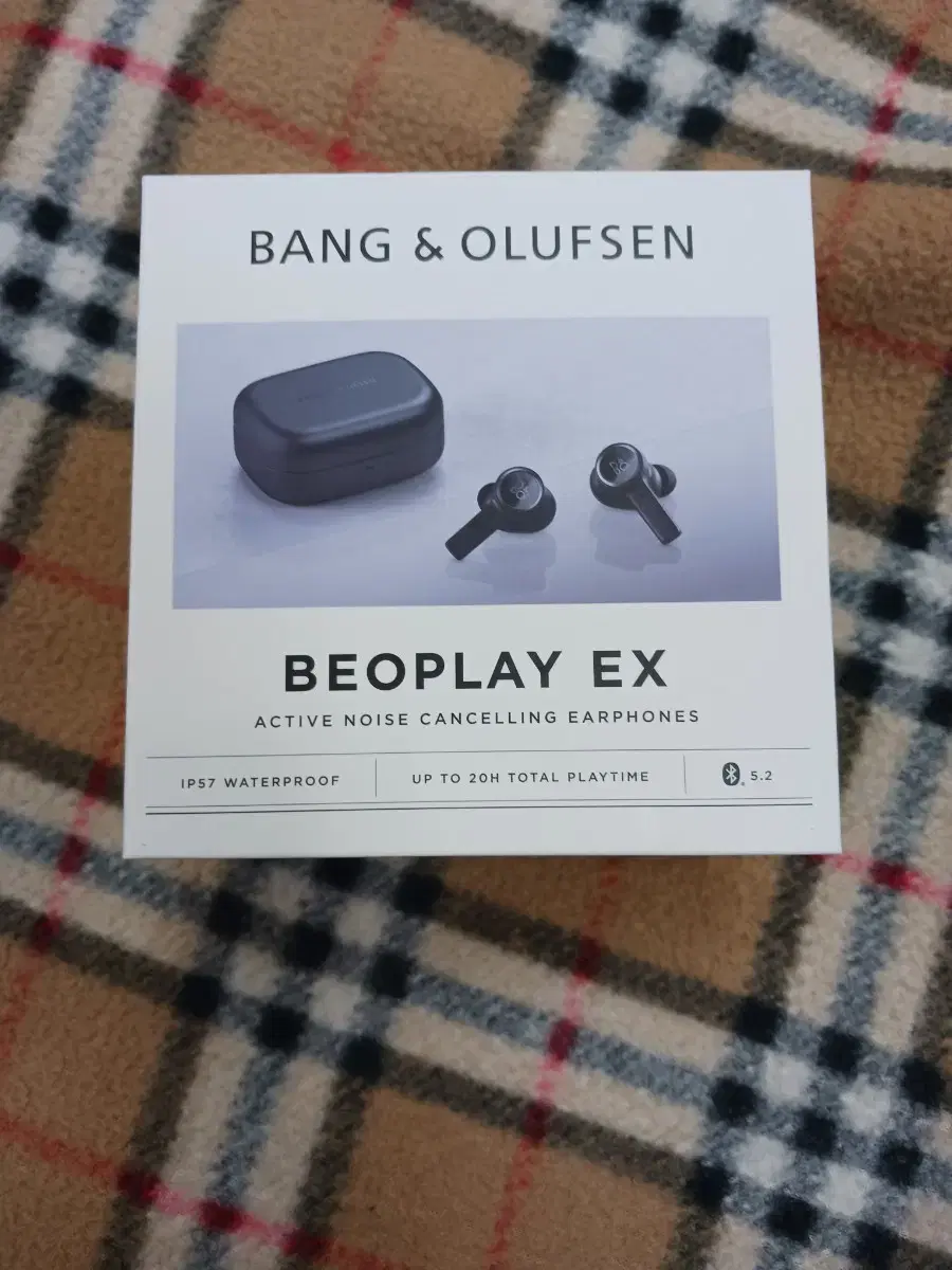Bang &amp; Olufsen Beoplay EX earphones, full box