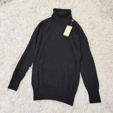 택 포함 새상품 JOHN SMEDLEY 터틀넥 긴팔 스웨터 M 상당