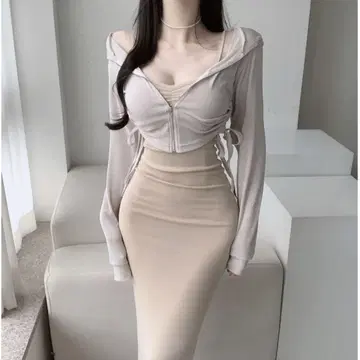 후드 부착 베이지 후드티