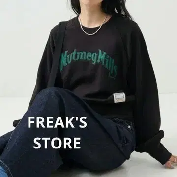 프릭스스토어 새상품급 NUTMEGMILLS 로고 맨투맨 나츠메구밀즈