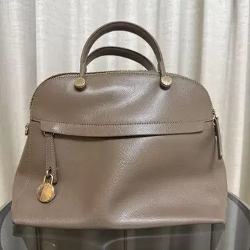 FURLA 베이지 가죽 핸드백