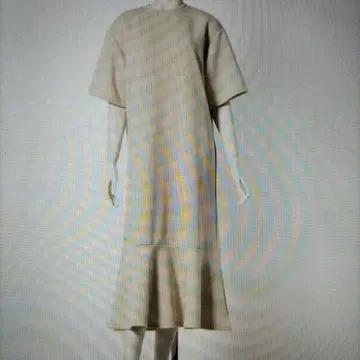 아이보리 반팔 티셔츠 머메이드 플레어 롱 원피스