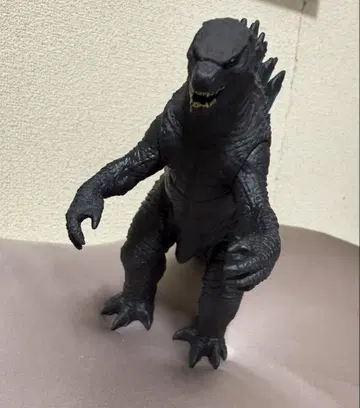 고질라 피규어 블랙과 파랑 그라데이션 약 30cm