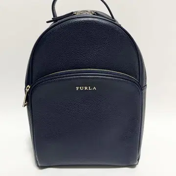 새상품 FURLA 백팩 주름 가죽 골드 금장 장식 다크 네이비