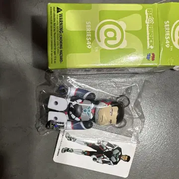 BE@RBRICK 시리즈 49 시크릿