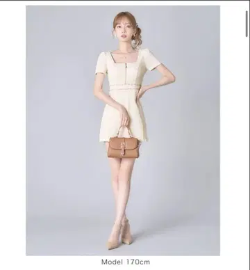 스퀘어 넥 프론트 지퍼 원피스 미니 드레스
