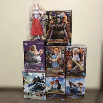 새상품 미개봉 원피스 피규어 8개