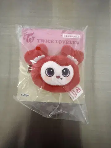 twice 채영 러블리 GIGO 헤어핀 헤어 배지