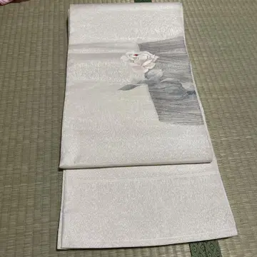 화이트 후쿠로 오비 장미 자수