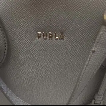 FURLA의 백