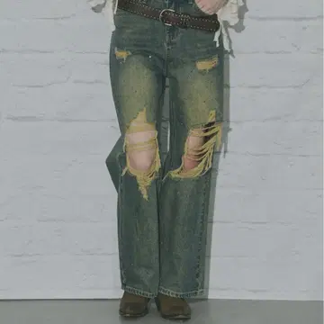 오로라 스톤 포함 데미지 빈티지 루즈 데님 팬츠