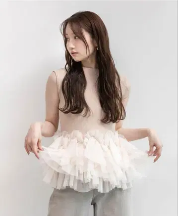 RANDA 튤 프릴 니트탑