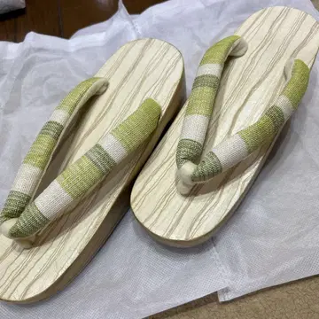쿠루리 일본 나막신