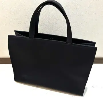 마무에모아 수험 자립백 나일론 소재 블랙