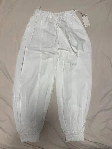 LOHEN 로헨 하이카운트 벌룬 팬츠 화이트