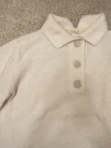 화이트 반팔 니트 H&M 가을 XS 버튼 카라 부착