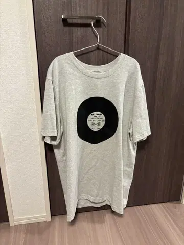 APC 티셔츠