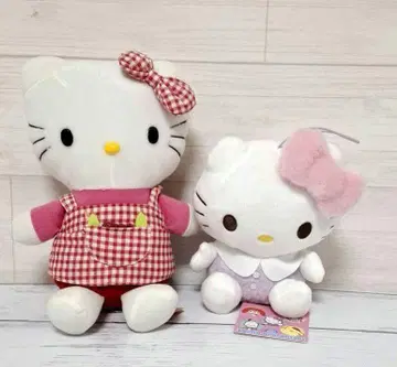 산리오 헬로키티 체크 에이프런 봉제 인형
