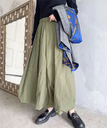 Spick&Span N/C 벌룬 스커트 카키