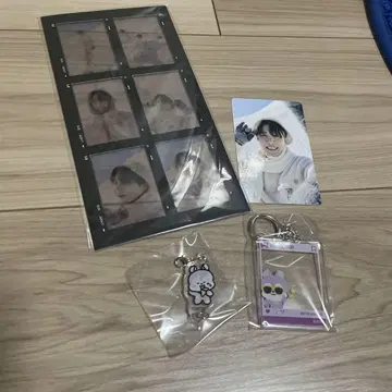 BTS 제이홉 윈터 패키지 트레이딩 카드 망개 아크릴 키링 세트