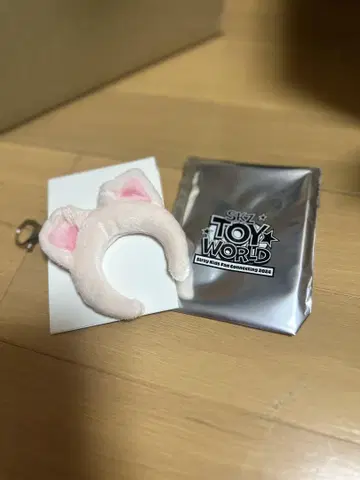 스키즈 토이 월드 미니 머리띠 폭시니