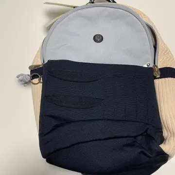 Kipling 베이지 네이비 백팩