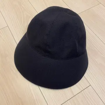 [ 새상품 ] 선배리어 100 와이드 캡 네이비