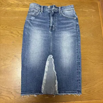 GYDA 데님 블루 타이트 스커트 프린지 가공
