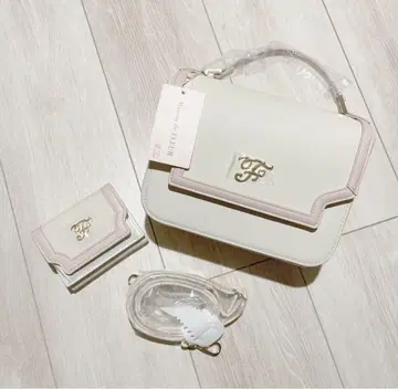 메종 드 플뢰르 새상품 숄더백 지갑 2종 세트