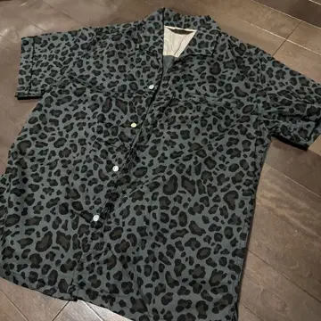 젤라드 Starry Gate 레오파드 무늬 반팔 셔츠 S 사이즈