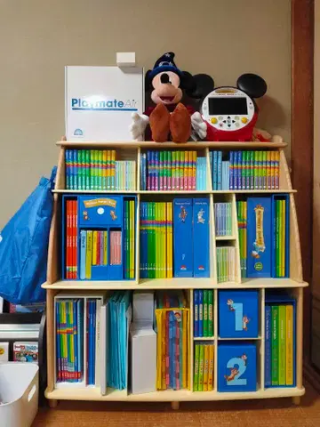 미키마우스 수납장 그림책 포함