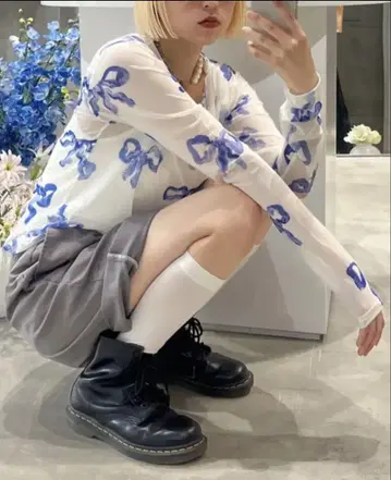 poppy풍 리본 무늬 시스루 상의 아사기니뇨 S