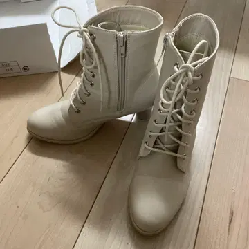 하카마용 부츠 21.5cm 화이트 레이스업 부츠힐