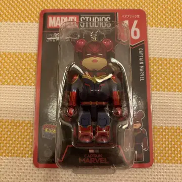 BE@RBRICK MARVEL 베어브릭 16 CAPTAIN MARVEL