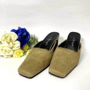 새상품급 긴자 카네마츠 뮬 송치 베이지 23cm