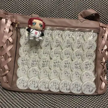 프린세스 카페 당첨 캔뱃지 이타백