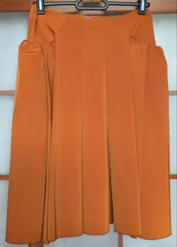 폭시 Foxey 뉴욕 스커트