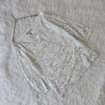 [ 바나나리퍼블릭 ] (0) 스팽글 7부 소매 티셔츠 화려함