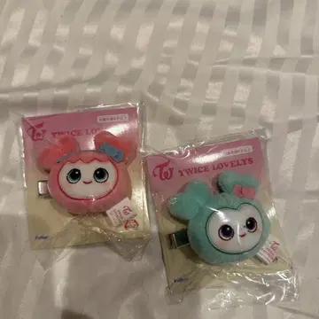 TWICE LOVERYS 봉제 인형 헤어핀 Gigo 한정판 모모 미나