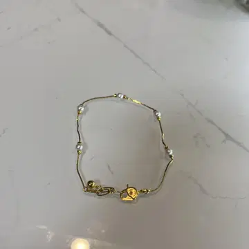 골드 도금 펄 팔찌