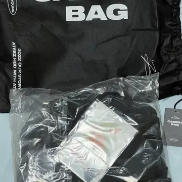 미사용)ATEEZ WOOYOUNG 2022 생일 MD CAMERA BAG | 브랜드 중고
