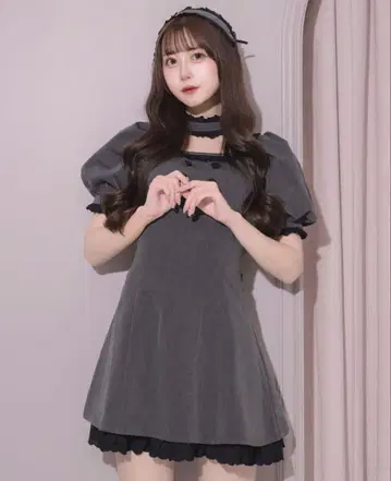 Pium 코튼 프릴 초커 인형 원피스