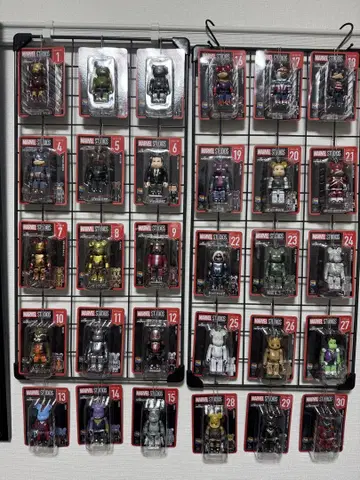 베어브릭 x MARVEL