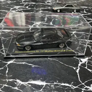 스카이라인 GT-R R32 1/43