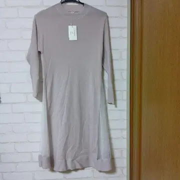 택 포함 새상품 아르모아르 카프리스 롱 니트